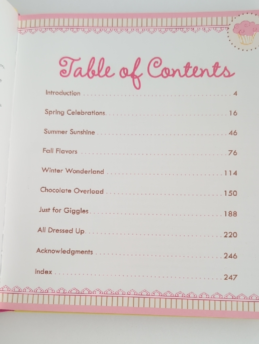 The Cupcake Bible Cookbook 150 Recipes NEW - Picture 4 of 12